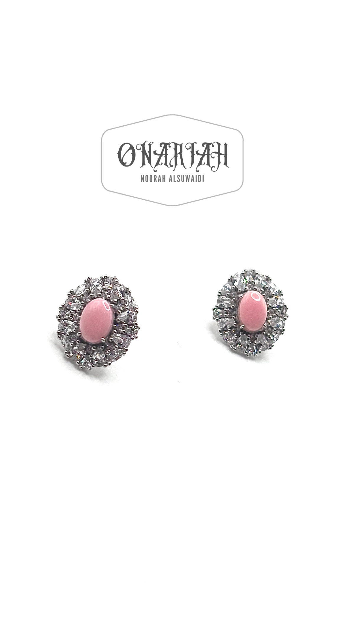 Oval Queenshell earrings