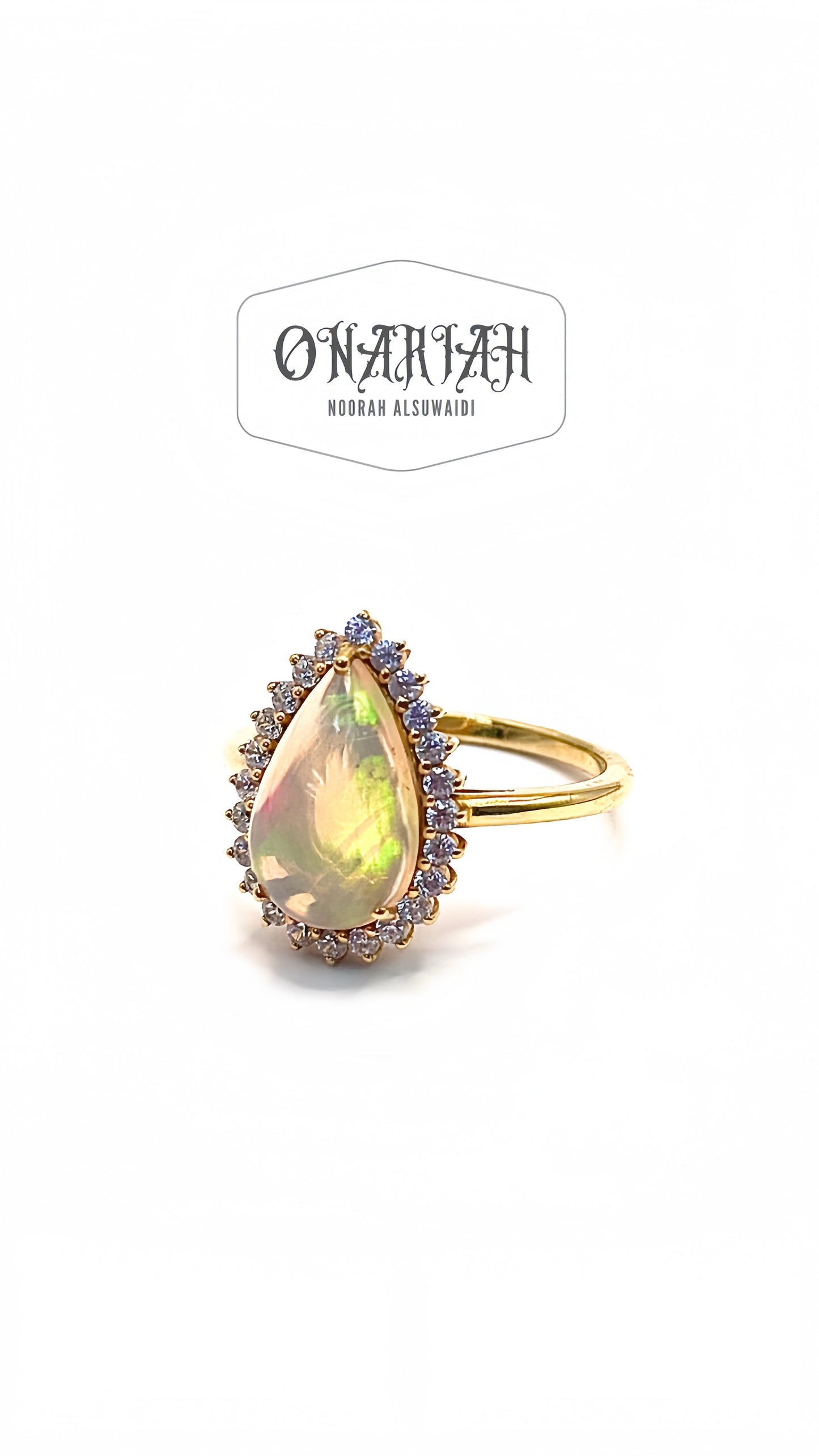 Wellow Opal Ring
