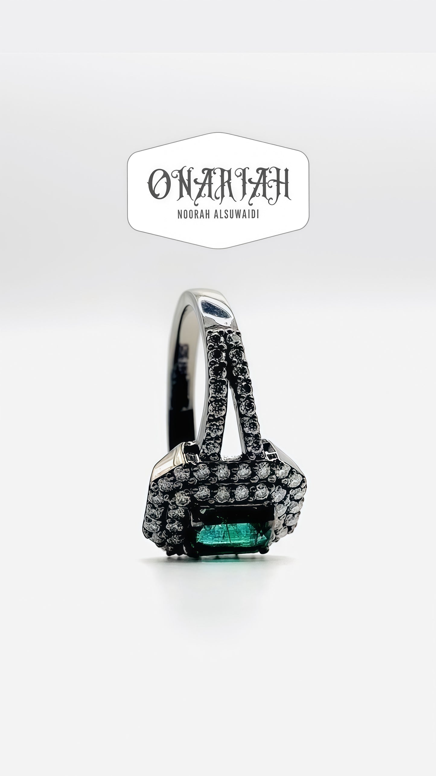 Gothika Emerald Ring